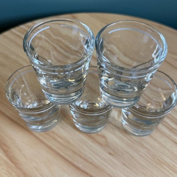 5 Vintage Libbey Shot Glasses Pour Line Heavy Clear - Picture 4 of 9